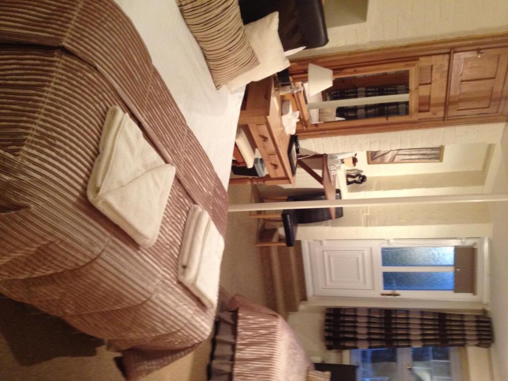 Rokeby House Hotel Salisbury Room photo